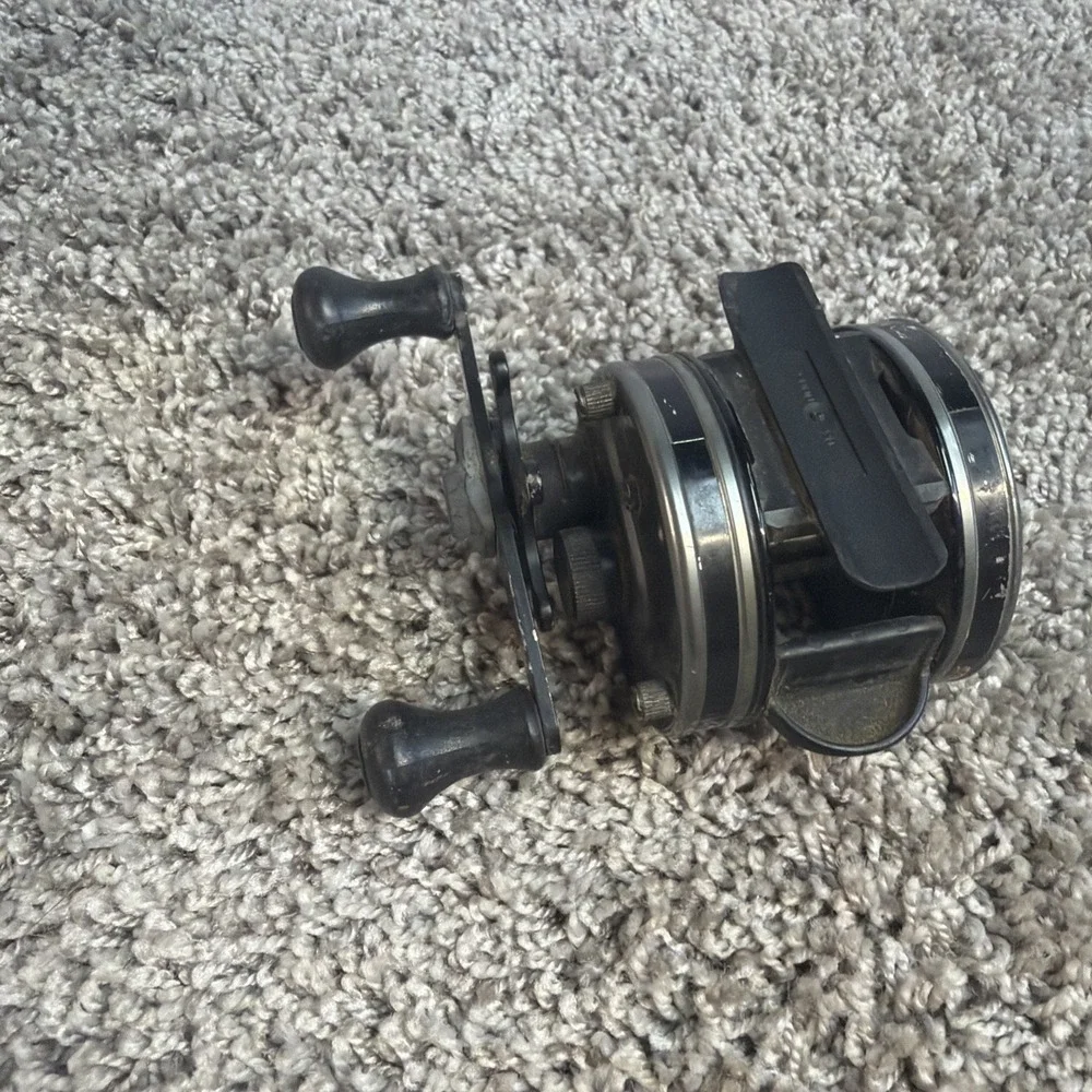 AMBASSADEUR USA BASS 4600C REEL # 03-0003 SWEDEN INSTANT ANTI REVERSE GUNMETAL